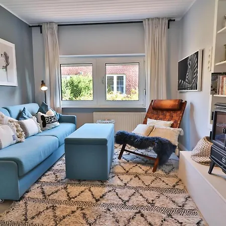 Langeooger Viermaster - Blaues Segel Langeoog